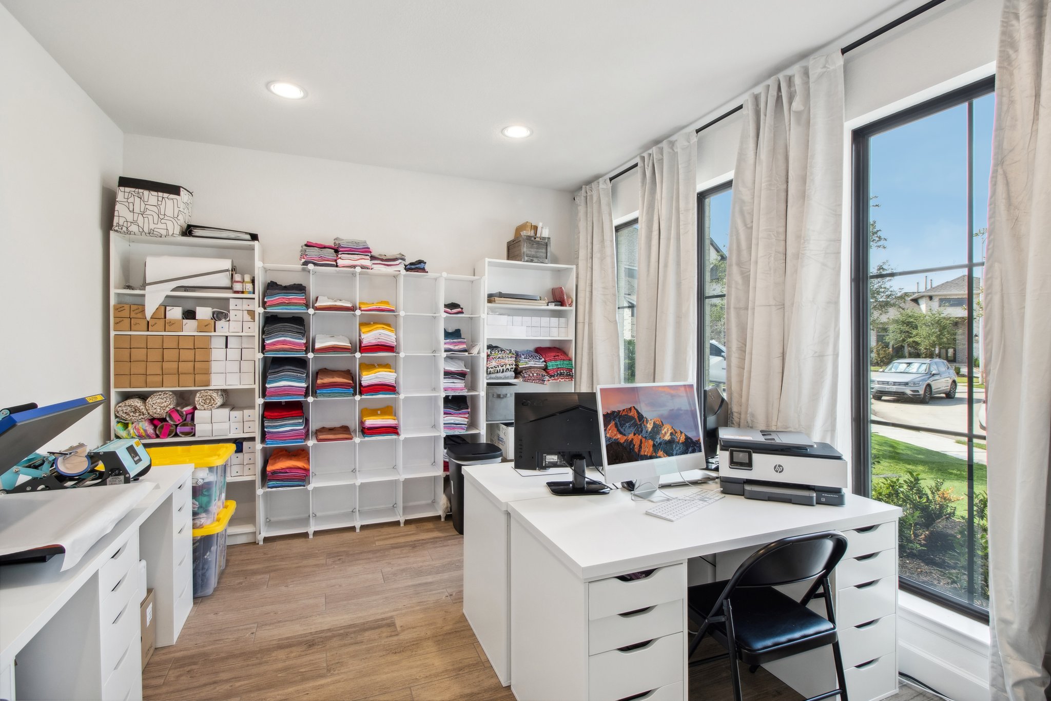 Autumn Maple Ct-014.jpg