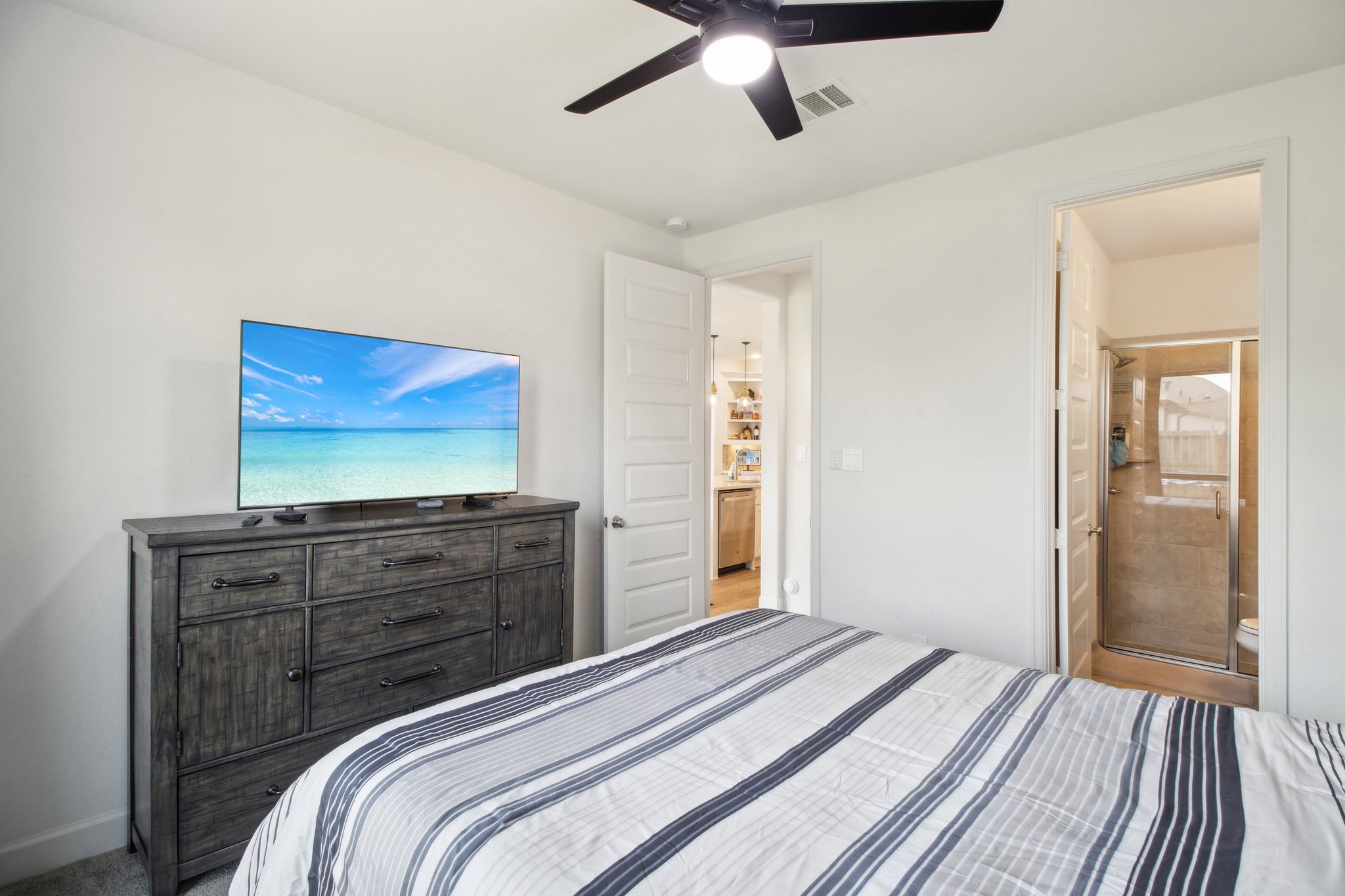 Autumn Maple Ct-021.jpg