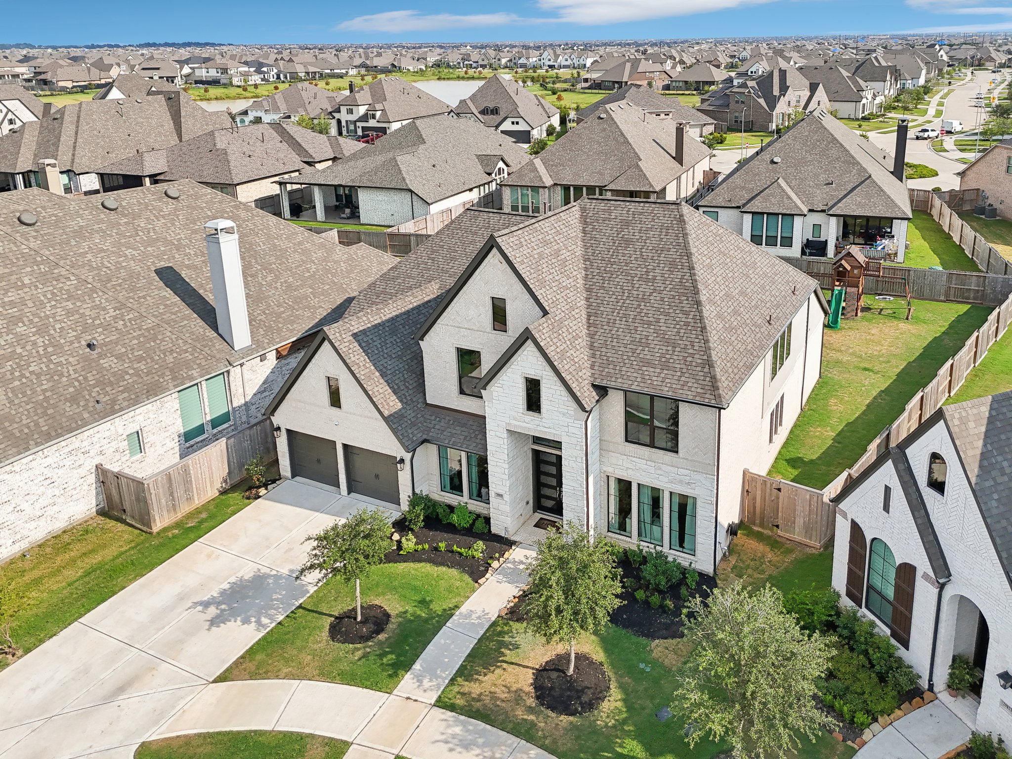 Autumn Maple Ct-051.jpg