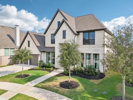 Autumn Maple Ct-048.jpg