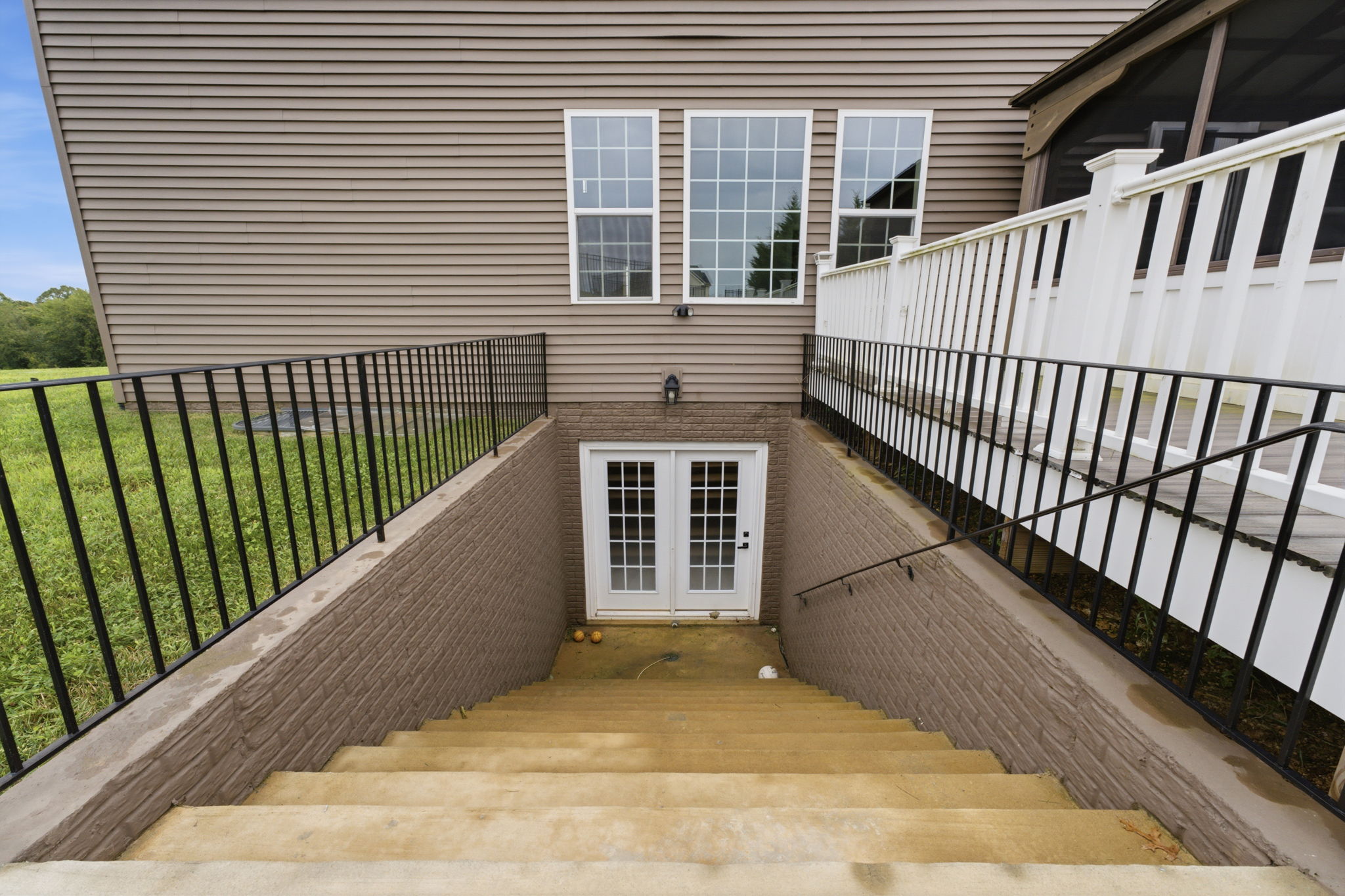  Photo 94