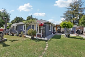 Edison Dr-S2004-032.jpg