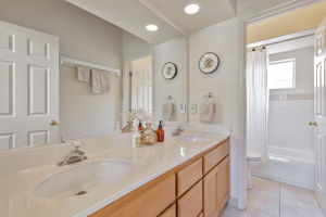 032_2982 Nelson Dr Roseville