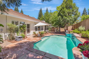 038_2982 Nelson Dr Roseville