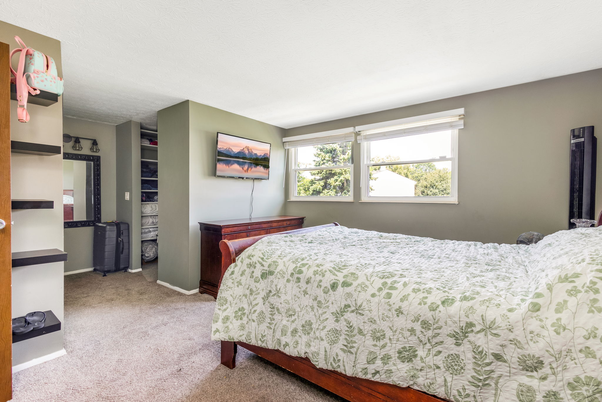  Photo 34