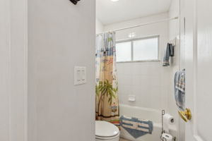  Photo 34