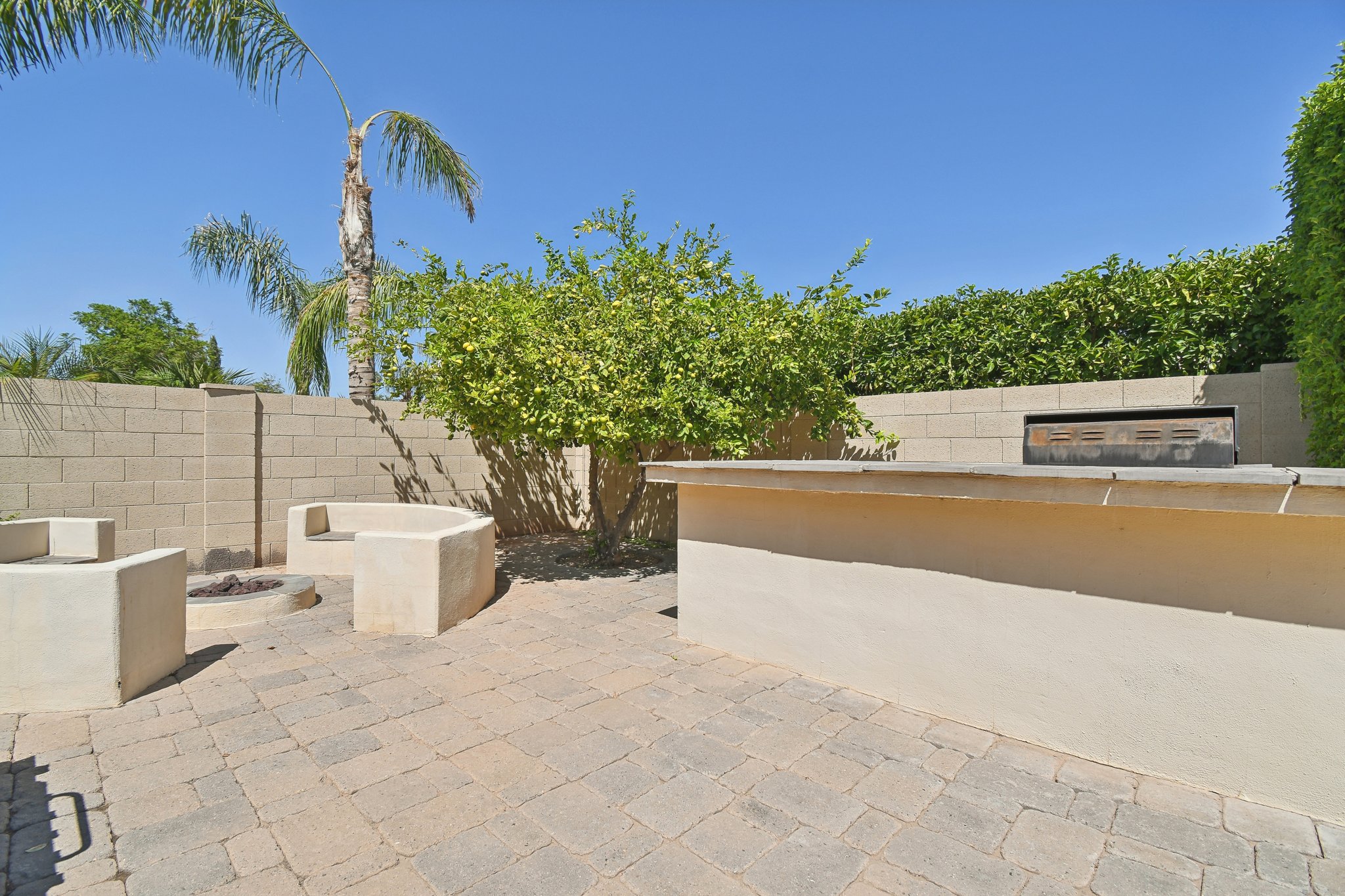 E Linda Ln-036.jpg