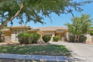 E Linda Ln-001.jpg