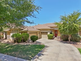 E Linda Ln-004.jpg