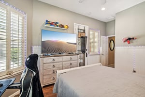 E Linda Ln-029.jpg