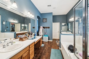 E Linda Ln-031.jpg