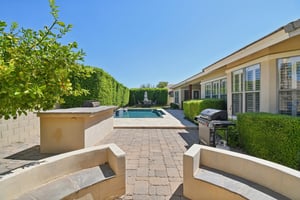 E Linda Ln-040.jpg