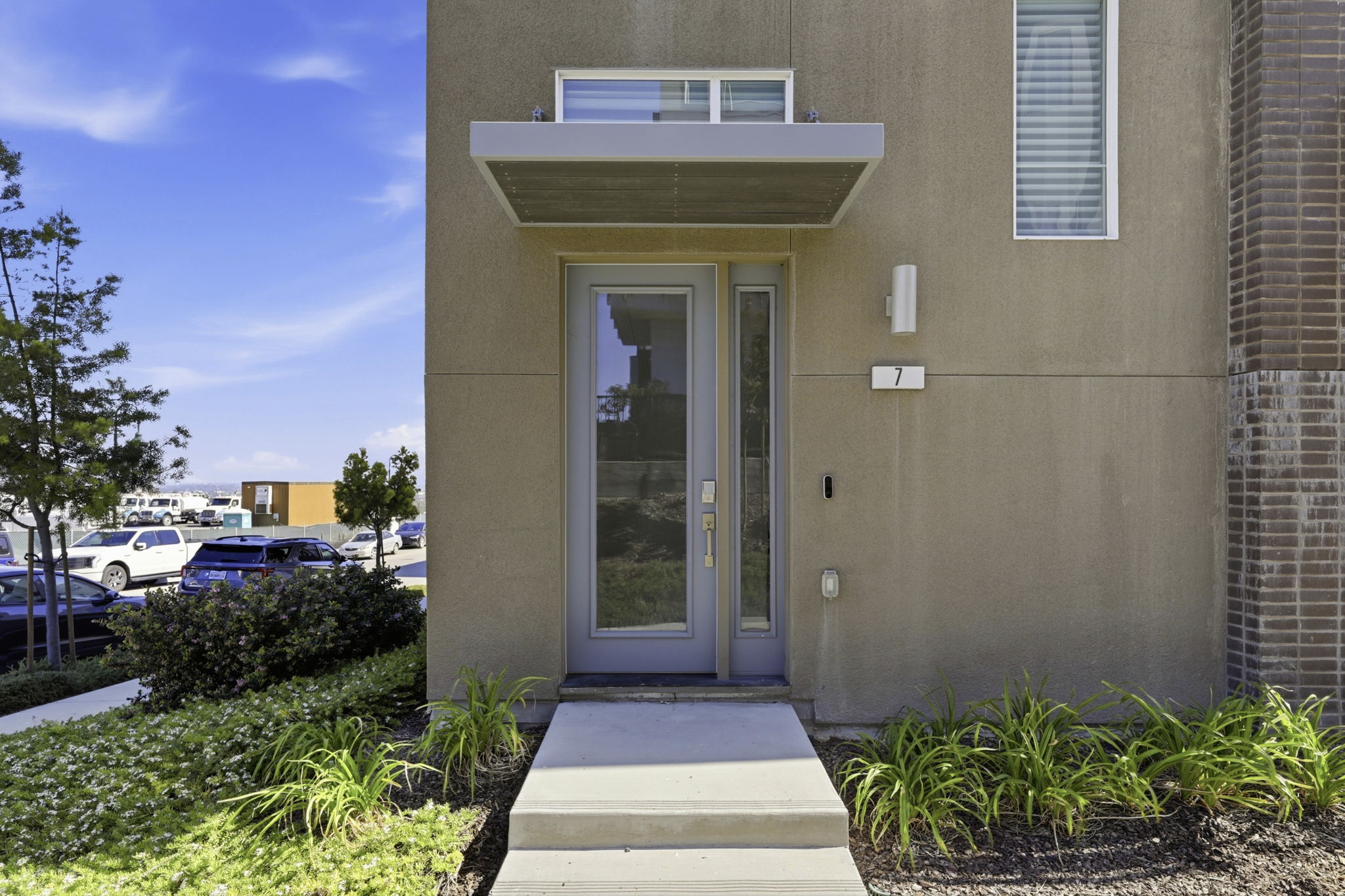 004_F8_2986 Lina St 7