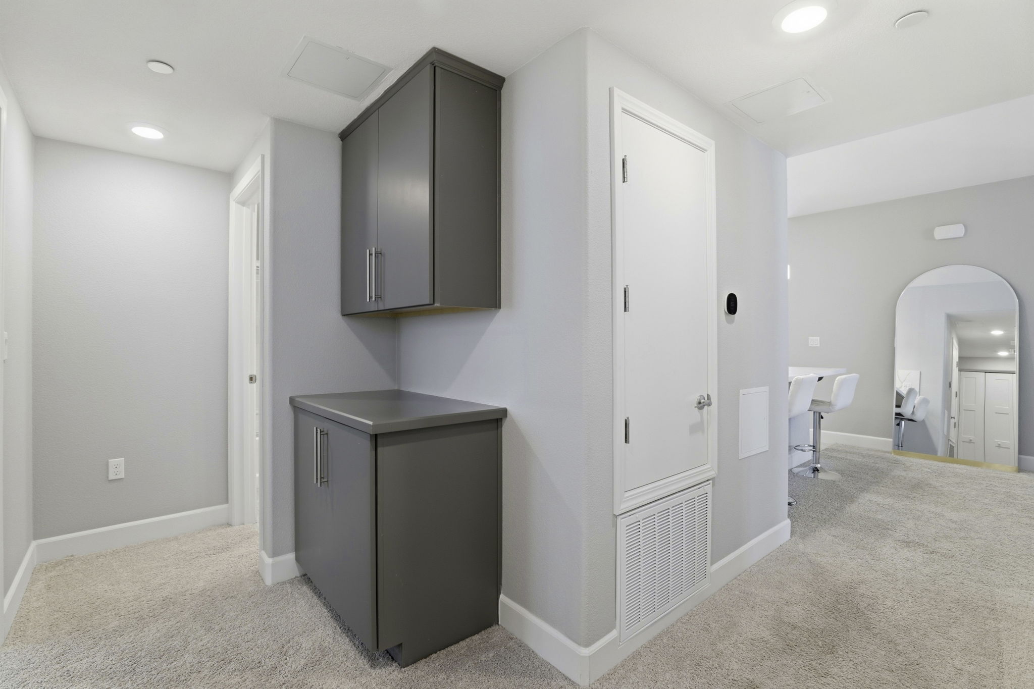 014_F8_2986 Lina St 7