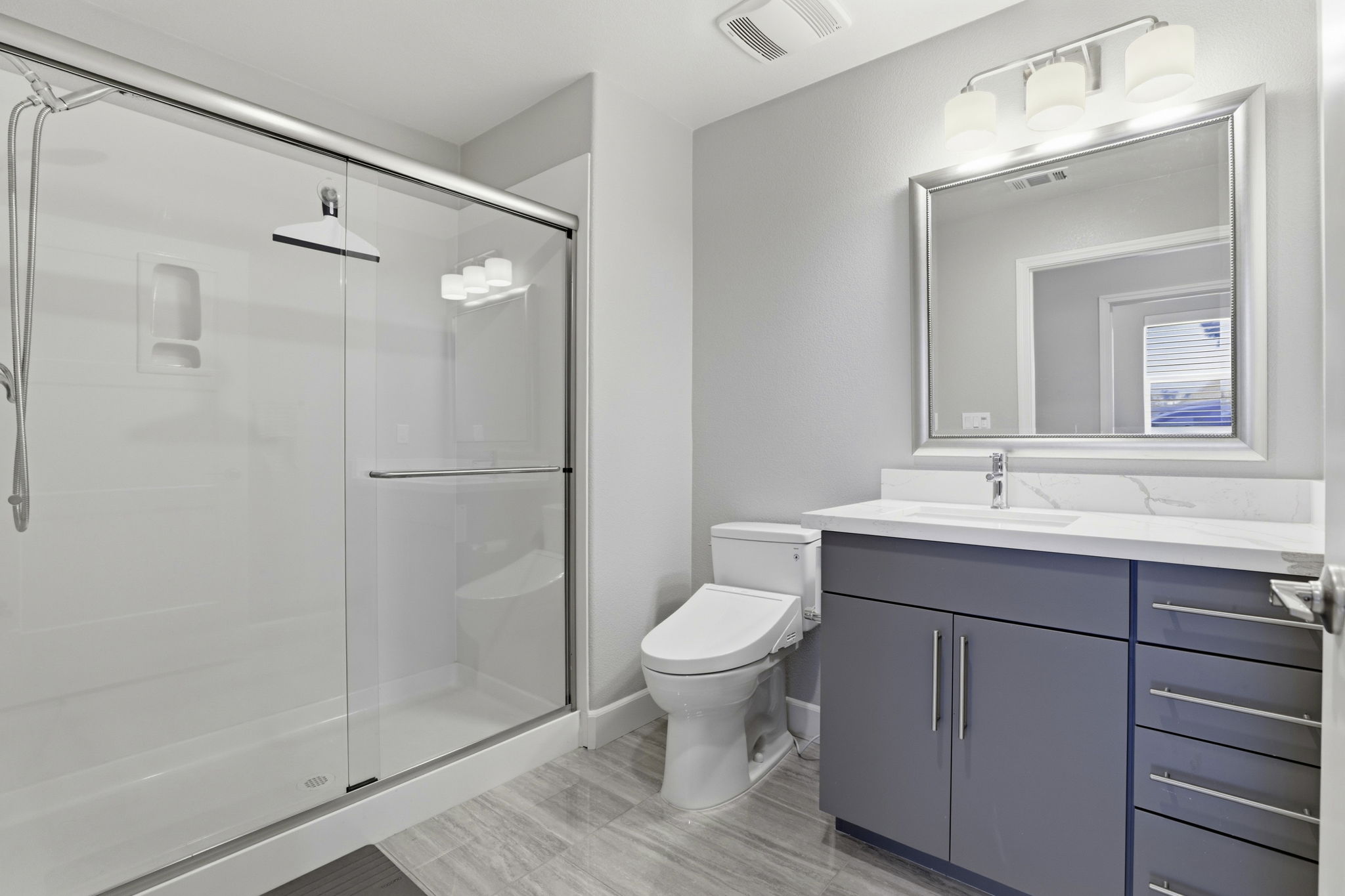 027_F8_2986 Lina St 7