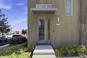 004_F8_2986 Lina St 7