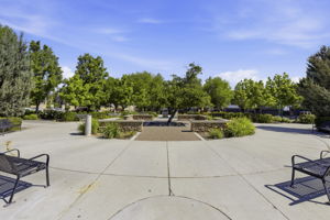 037_F8_2986 Lina St 7