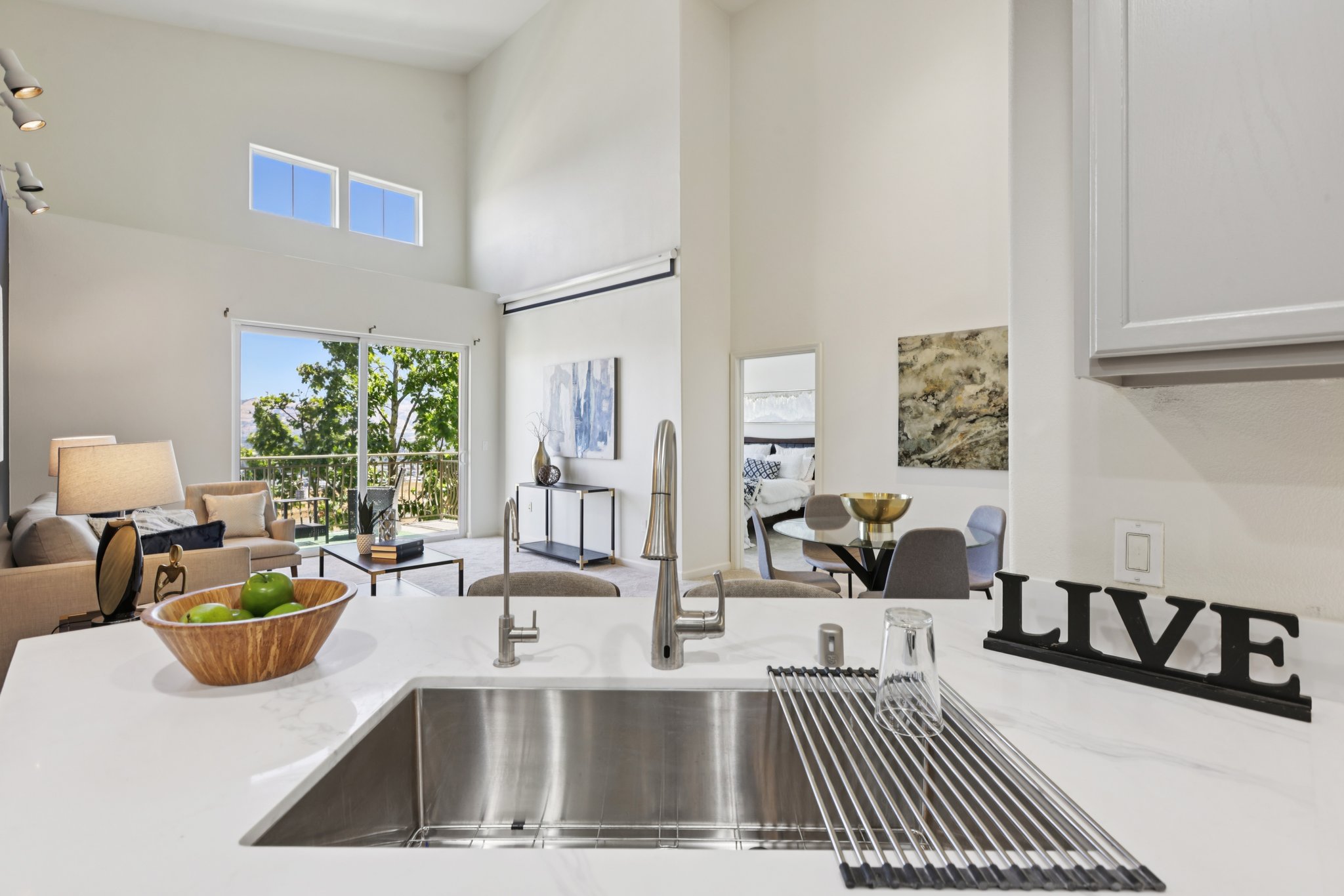 Grassina St unit 629-L1908-014.jpg