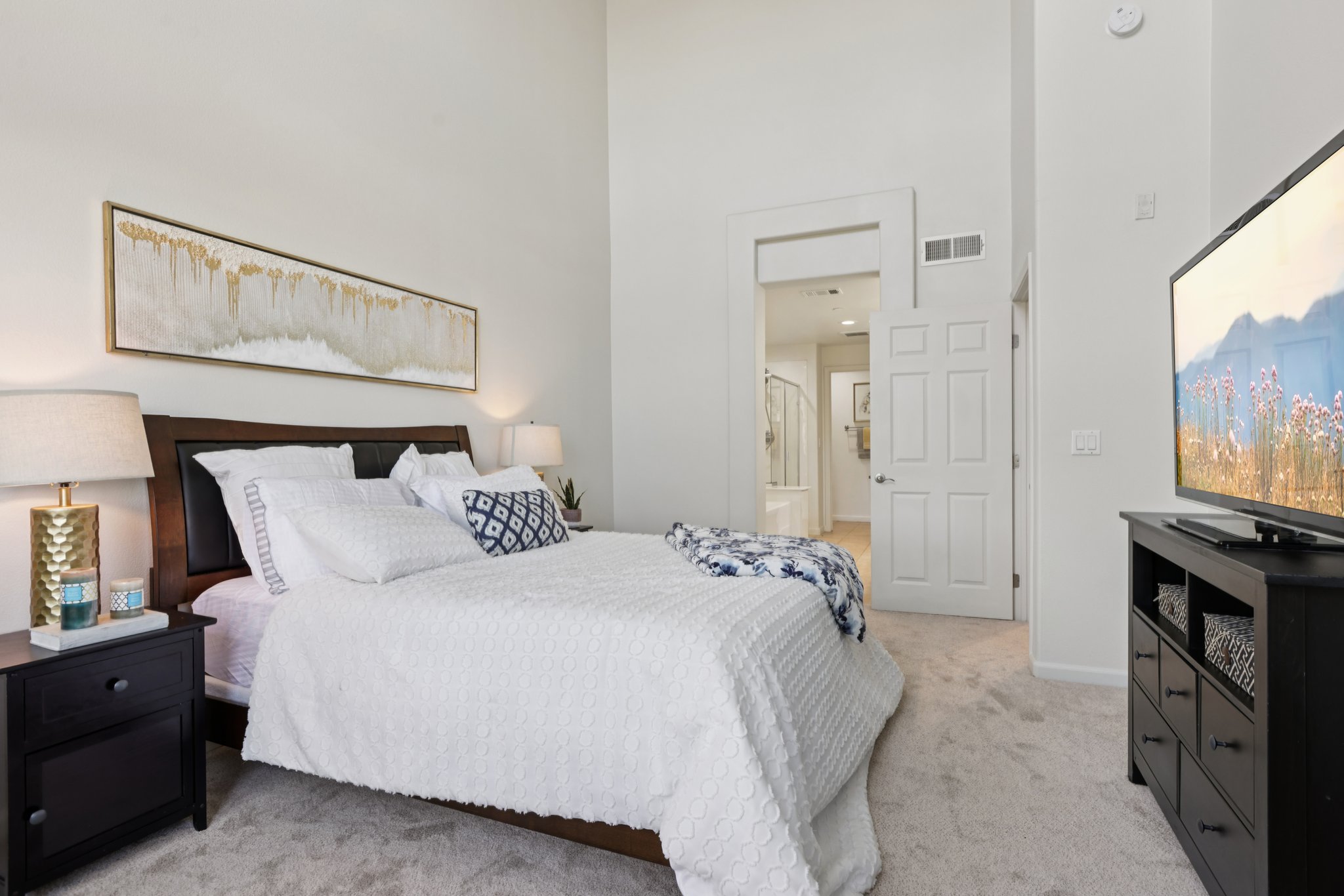 Grassina St unit 629-L1908-024.jpg