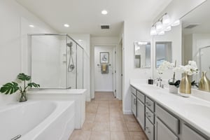 Grassina St unit 629-L1908-025.jpg