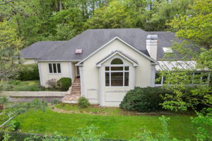  Photo 0