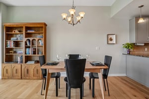 E 17th Ave Pkwy 1003-S1706-016.jpg