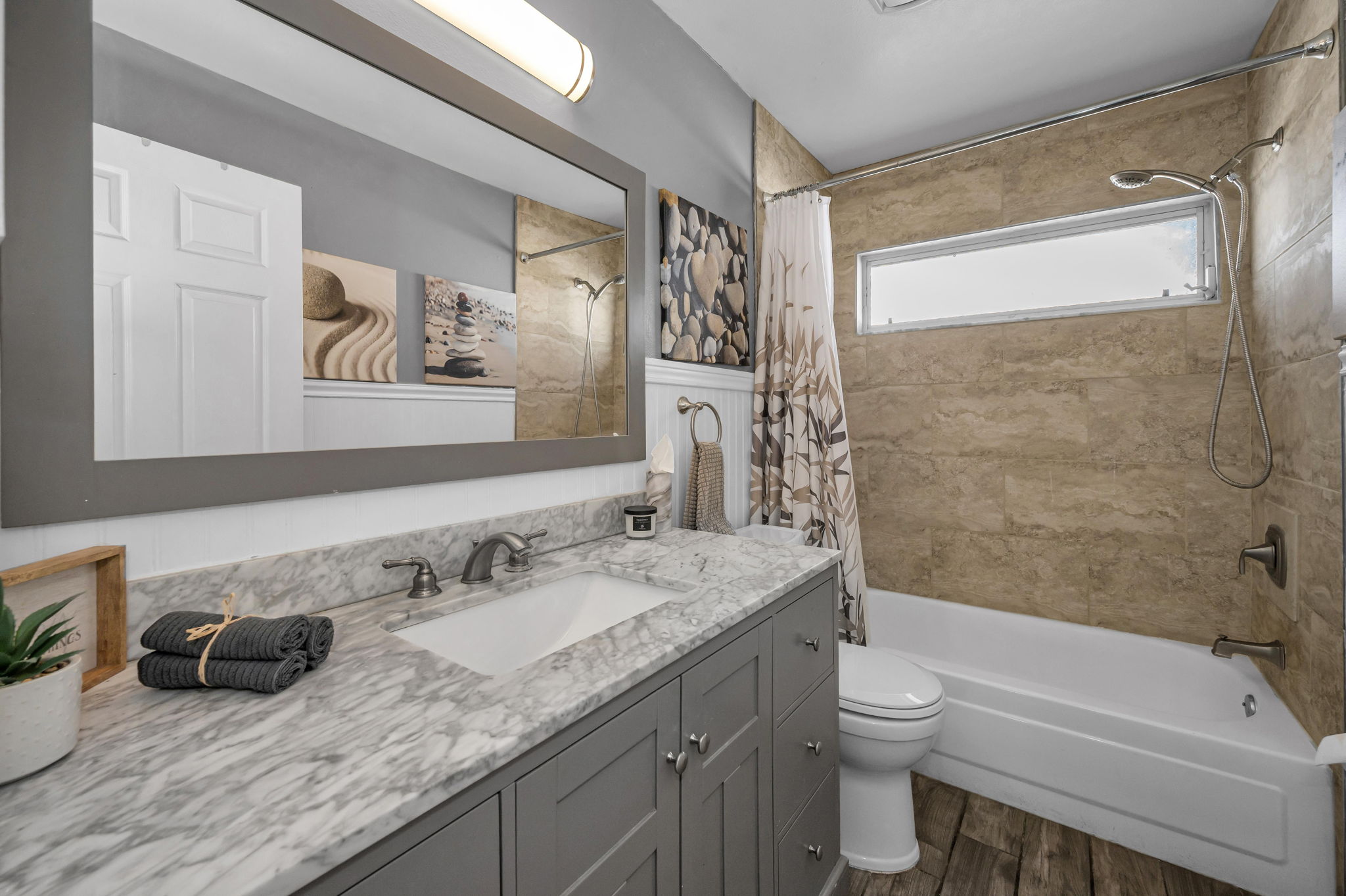 Bathroom2