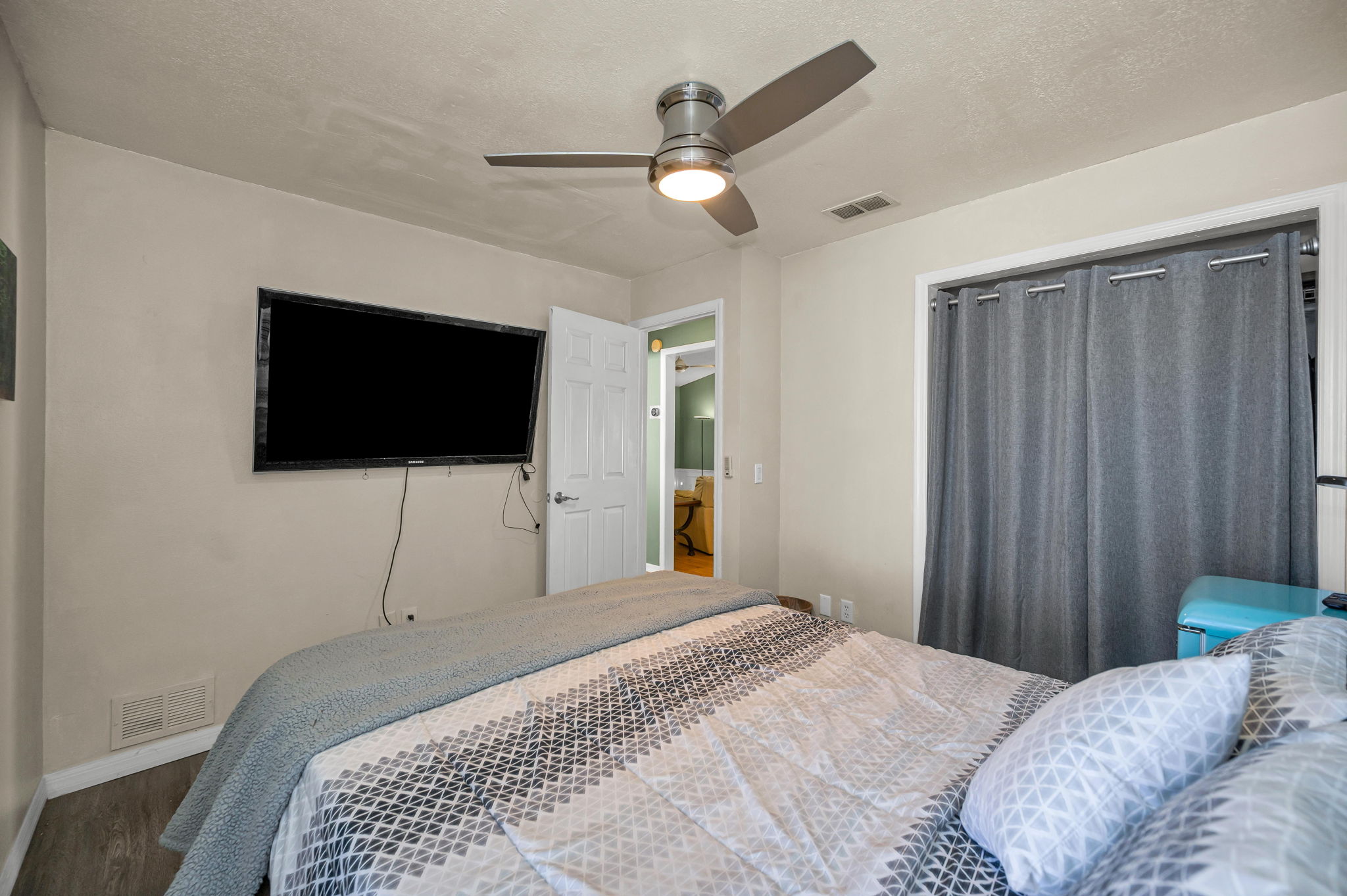Bedroom3b