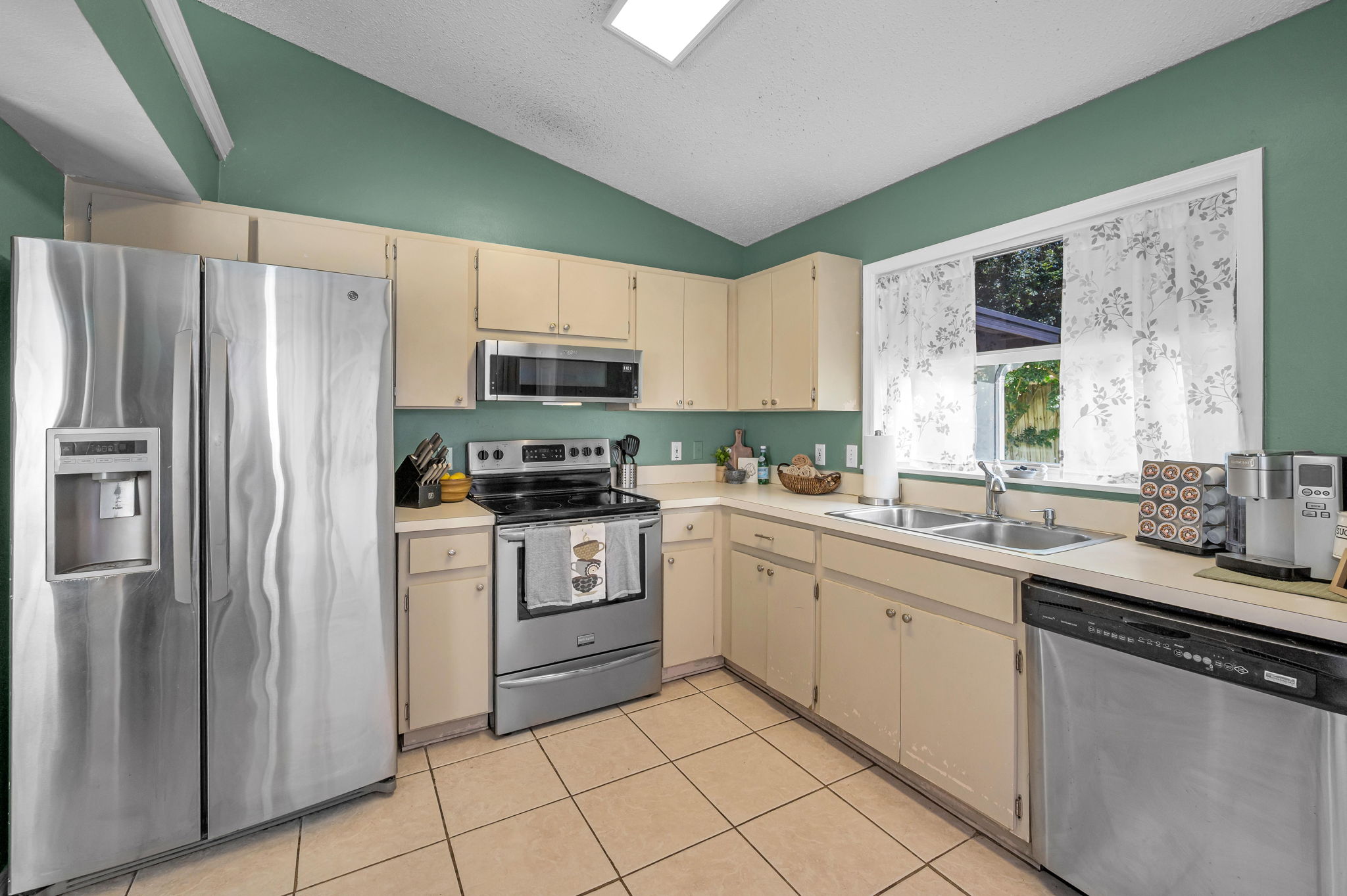 Kitchen2