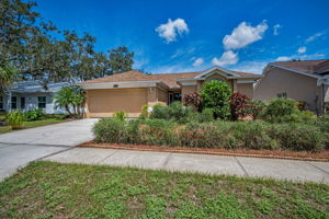 Front Exterior11