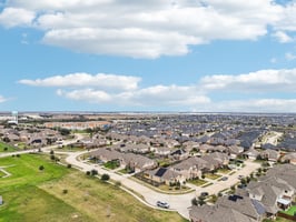95193 - 29918 Tallow Grove Ln, Brookshire, TX 77423-008-1.jpg