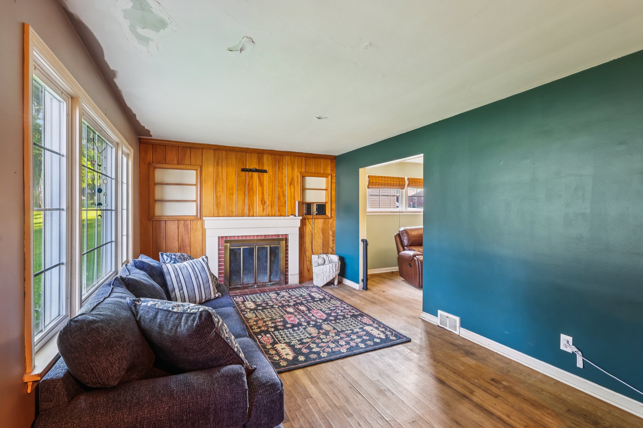 Eldora Dr-S0407-008.jpg