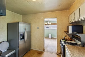 Eldora Dr-S0407-013.jpg