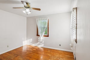 Eldora Dr-S0407-016.jpg