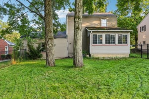 Eldora Dr-S0407-039.jpg