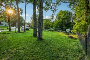 Eldora Dr-S0407-041.jpg