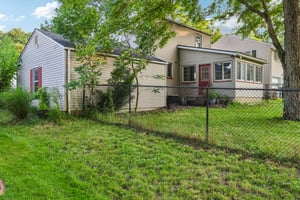 Eldora Dr-S0407-044.jpg