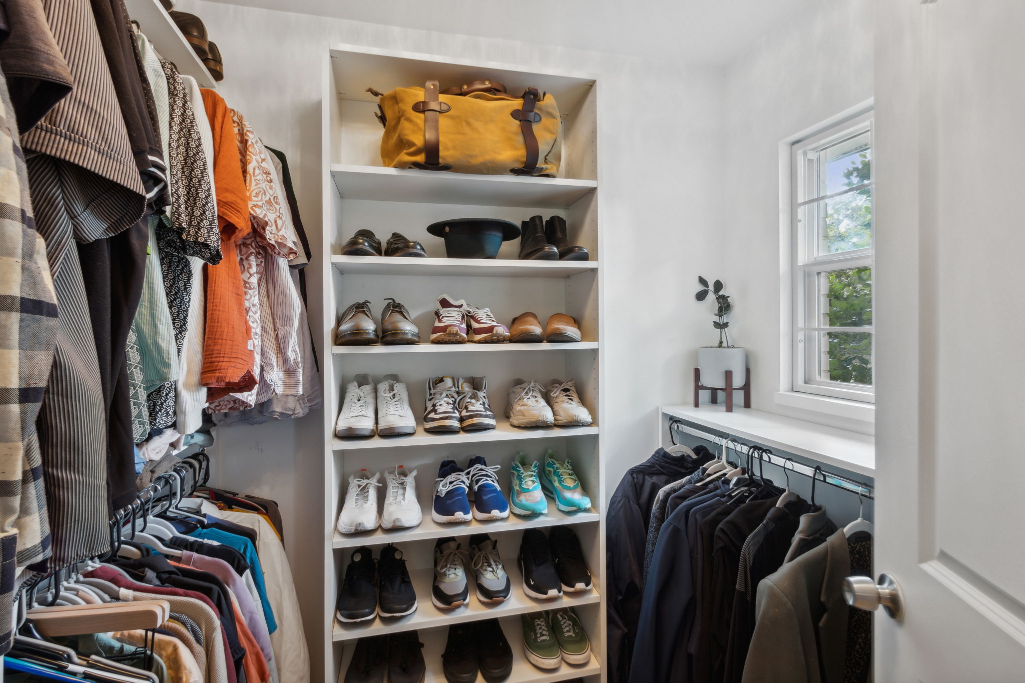 Primary Bedroom Closet