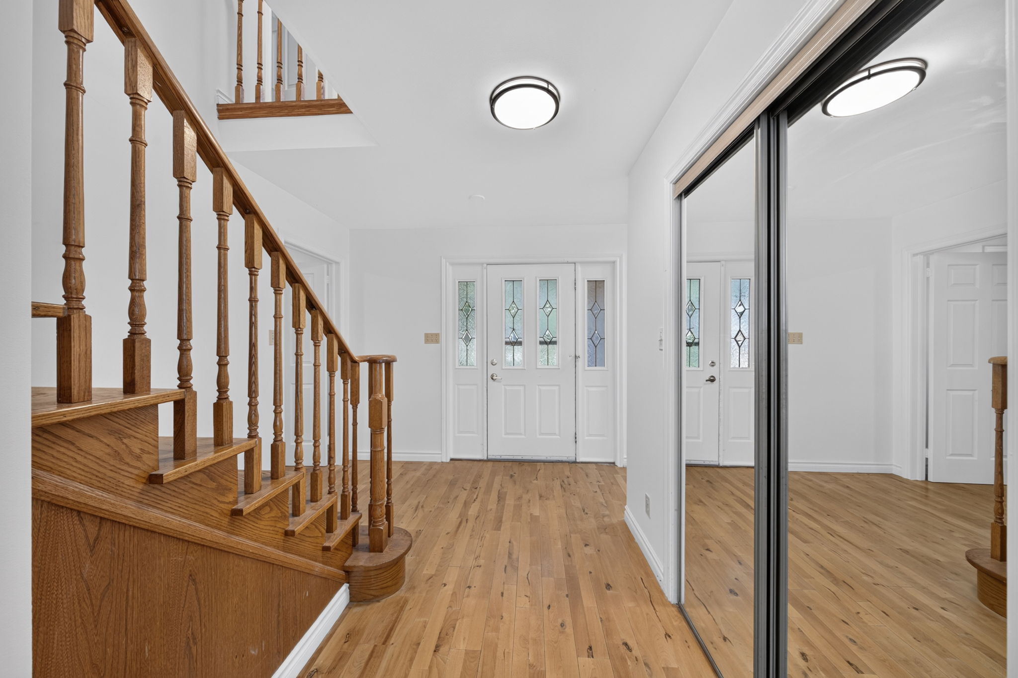 2999 Lakeside Dr Severn, ON L3V 0V9