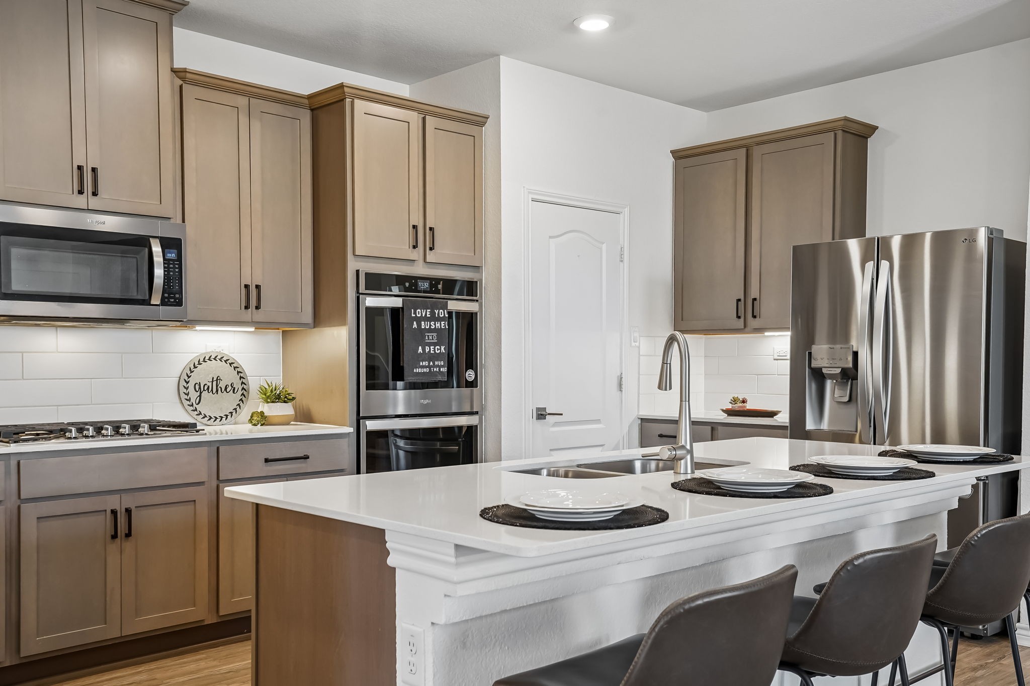 Jove-S1810-015