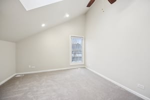 2S739 Grove Ln-S1203-015.jpg