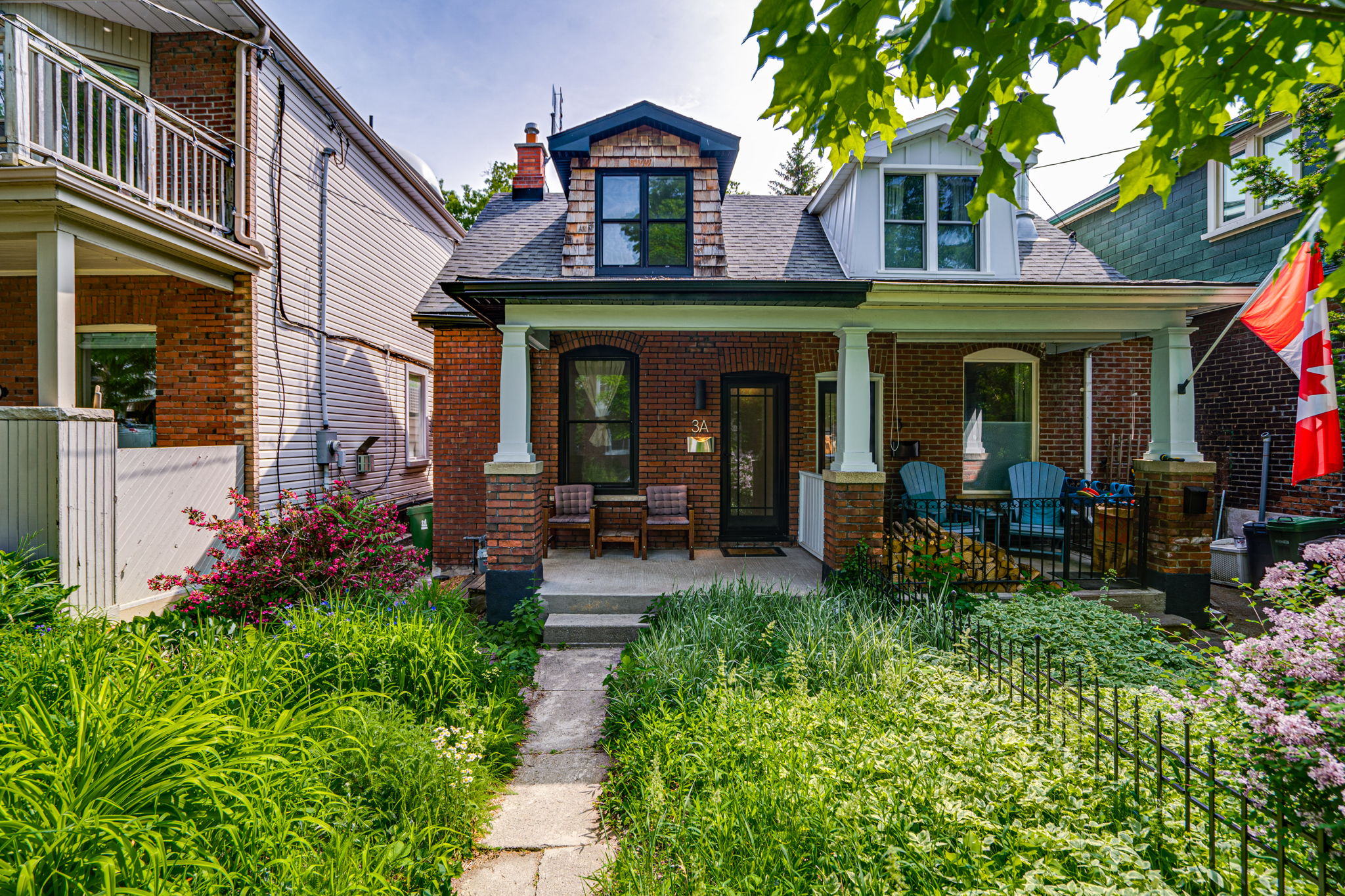 3 A Condor Ave Toronto, ON M4J 3M5