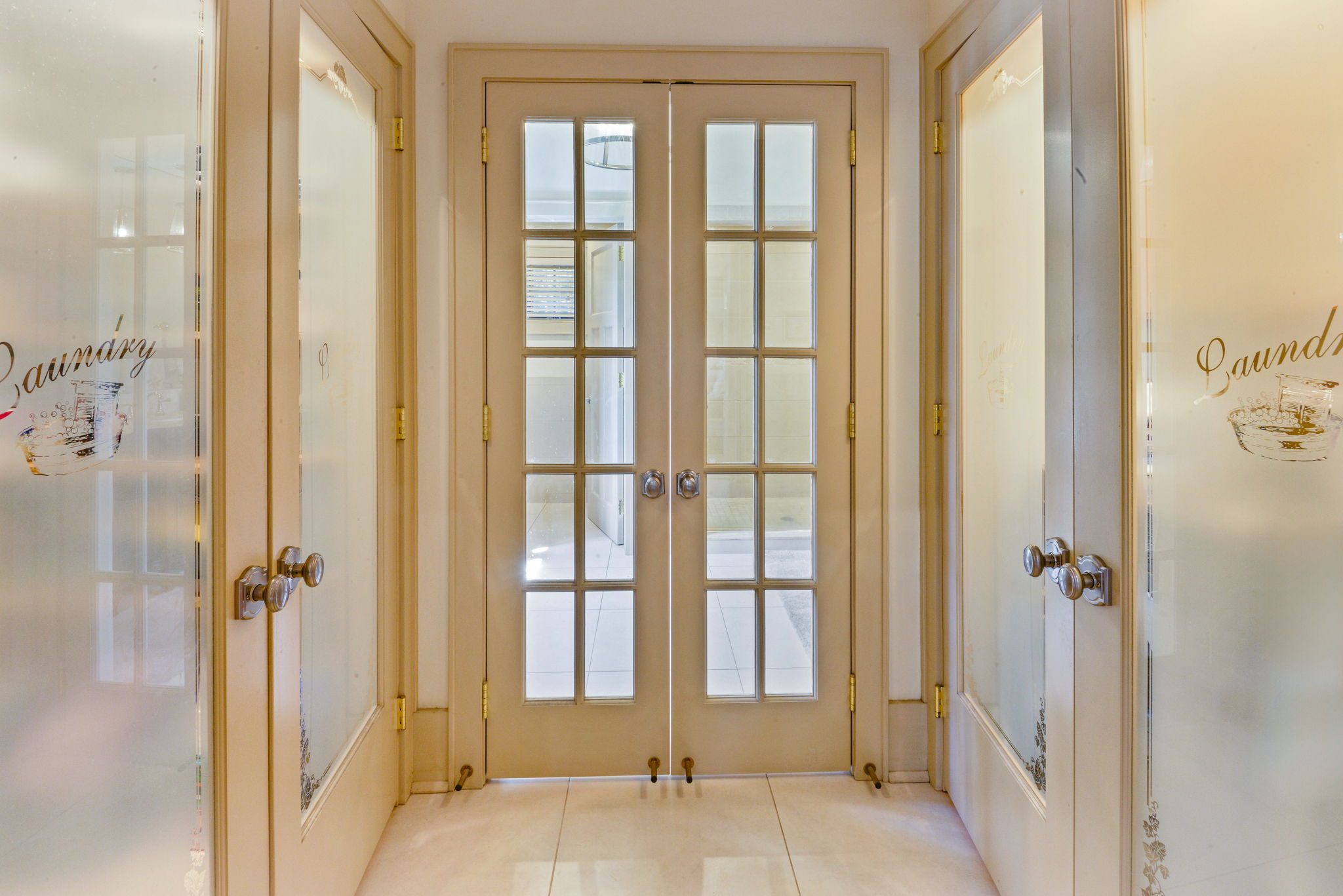  Photo 41