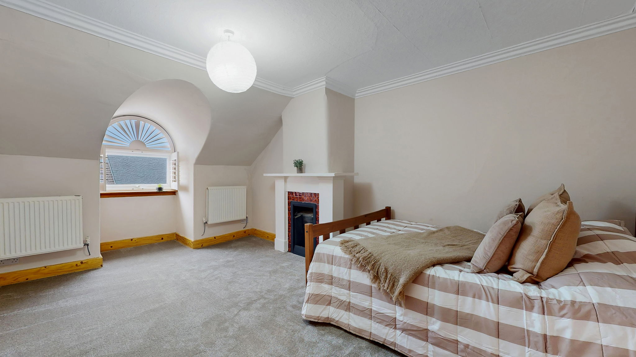  Photo 32