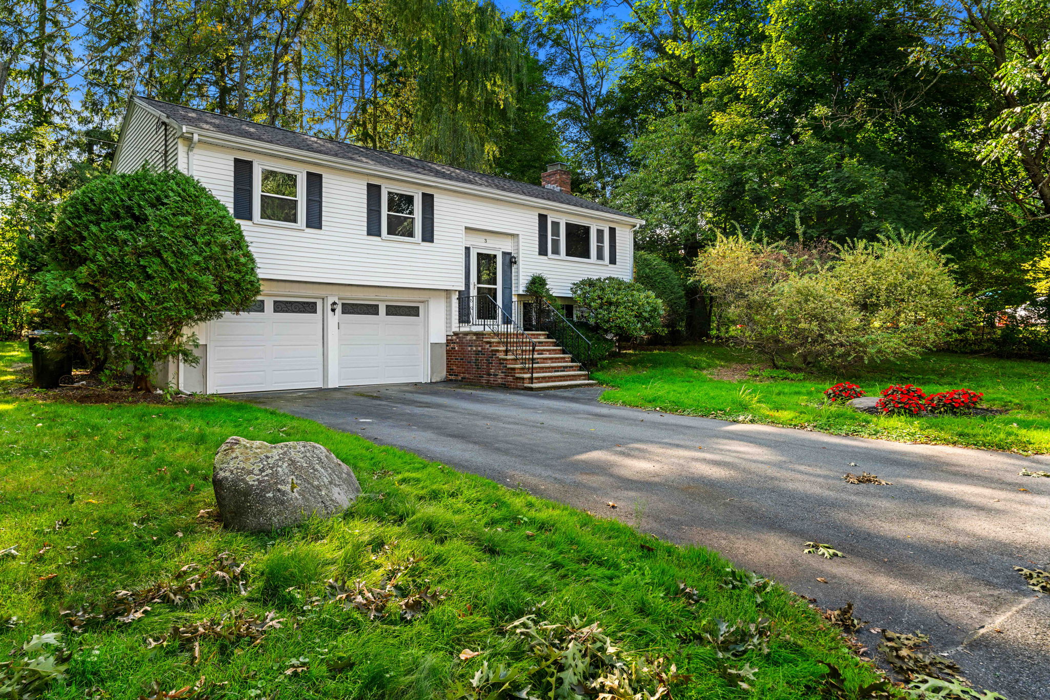 3 Bradley Rd, Andover, MA 01810, USA Photo 3