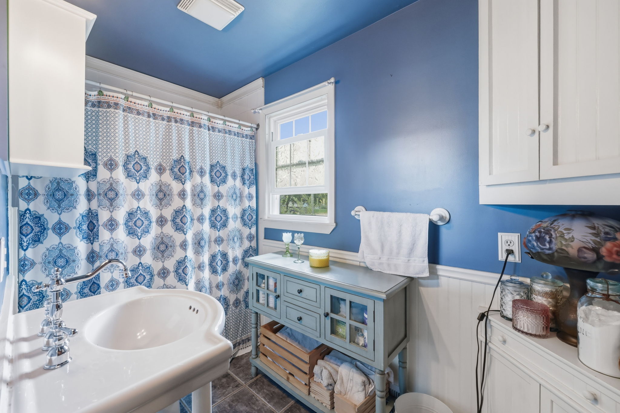  Photo 43