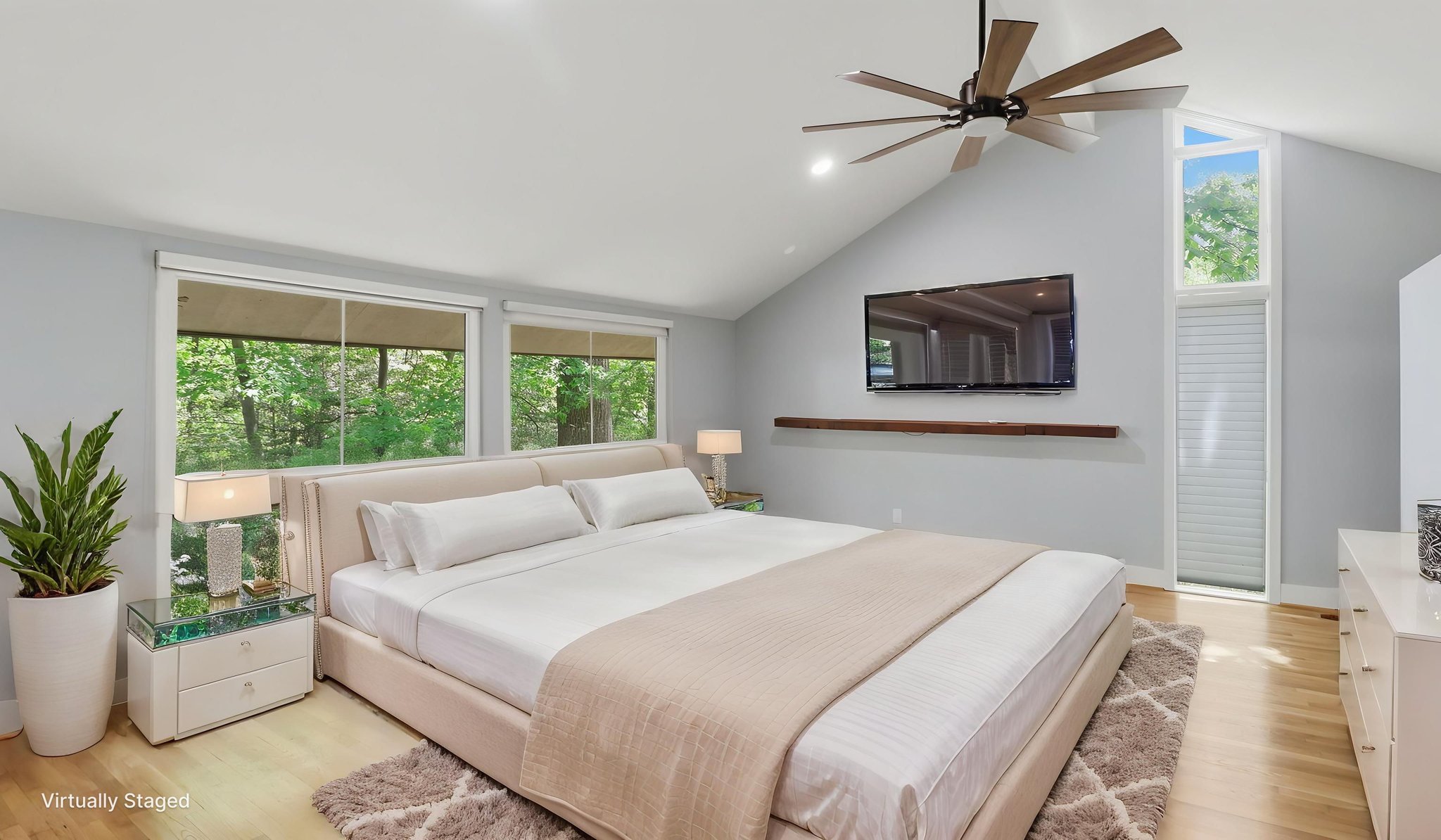 d10d2d8a-752b-4b41-9c0e-82b9aba05361 virtually staged.jpeg