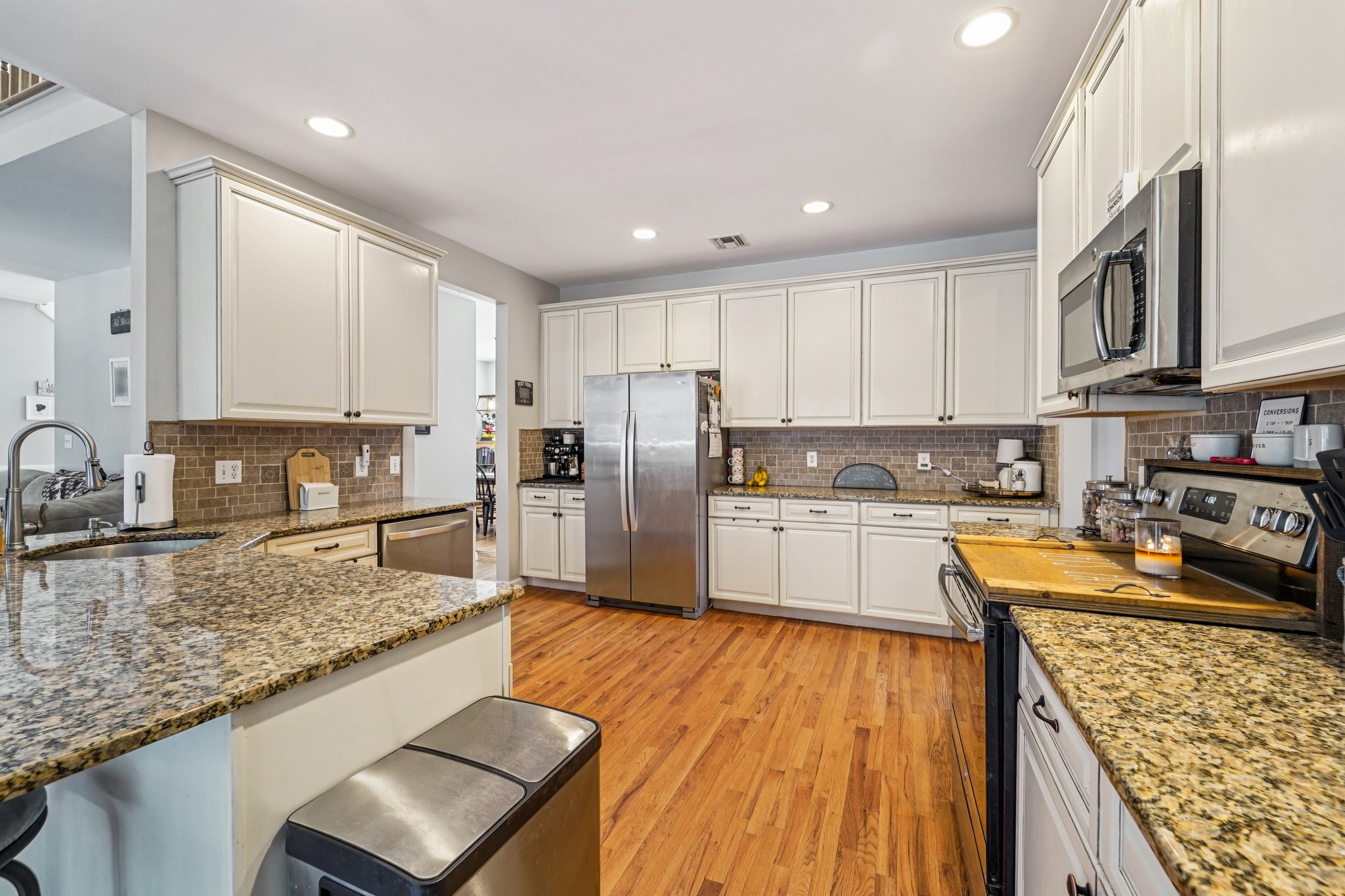 Eagle Crst-S0302-017.jpg