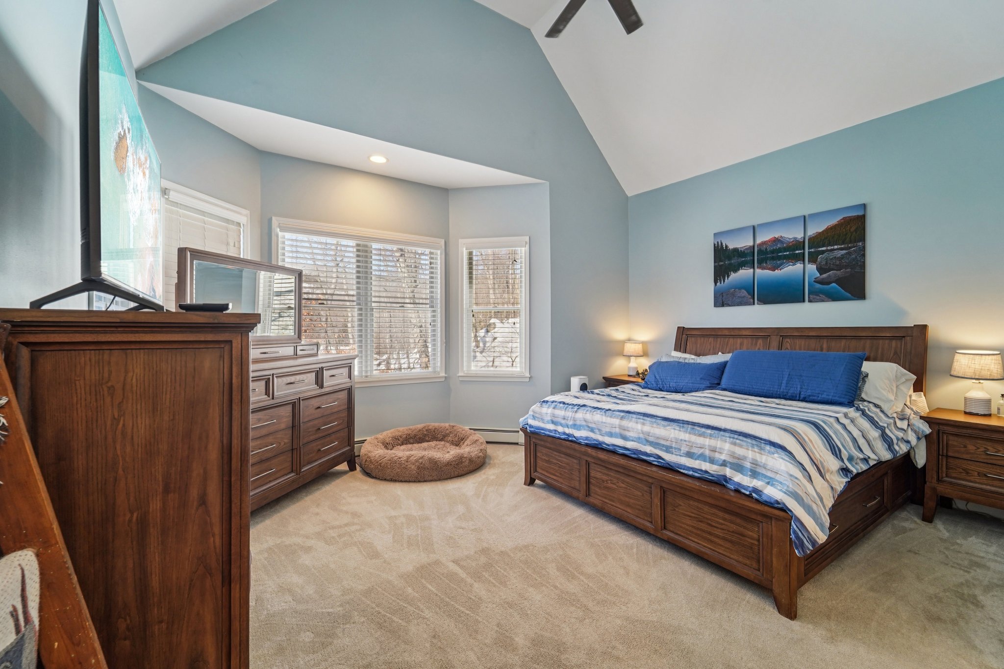 Eagle Crst-S0302-033.jpg