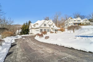 Eagle Crst-S0302-003.jpg